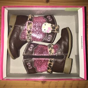 Hello kitty cowgirl boots